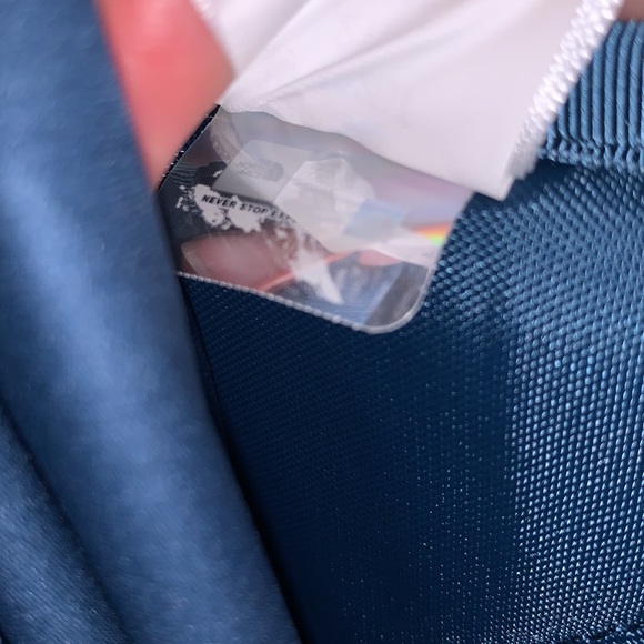 NWT The North Face Advant 20 Backpack - Picture 10 of 15